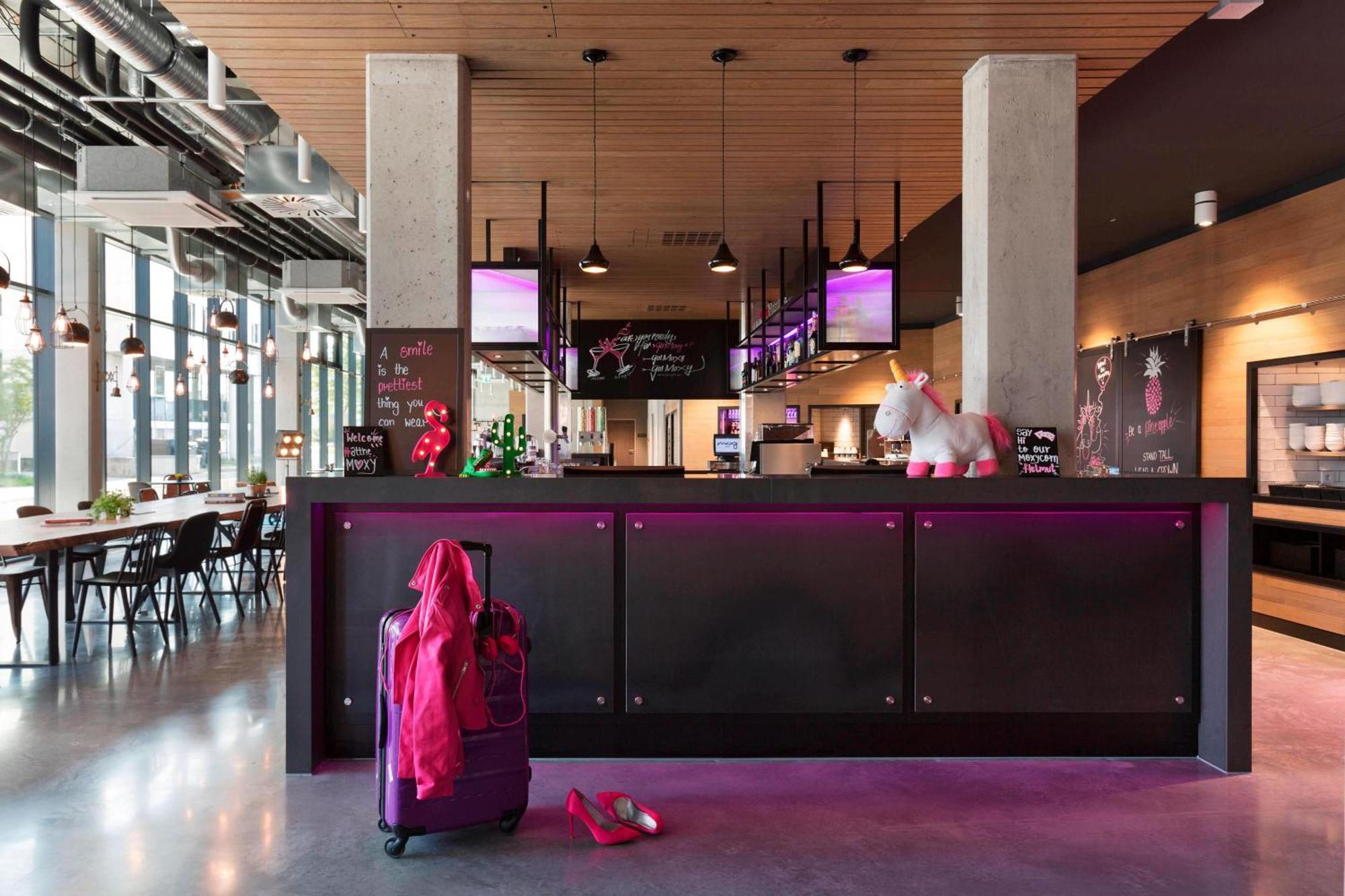 Hotel Moxy Stuttgart Airport/Messe Leinfelden-Echterdingen Zewnętrze zdjęcie